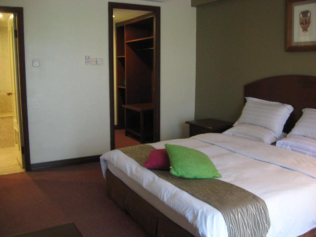 Casuarina Hotel Kota Kinabalu Zimmer foto